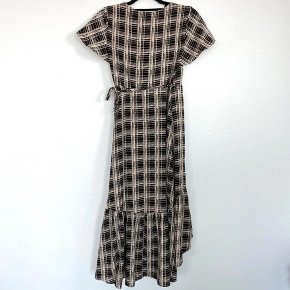 URBAN OUTFITTERS • Black and Cream Plaid Print Wrap Midi Dress • Small